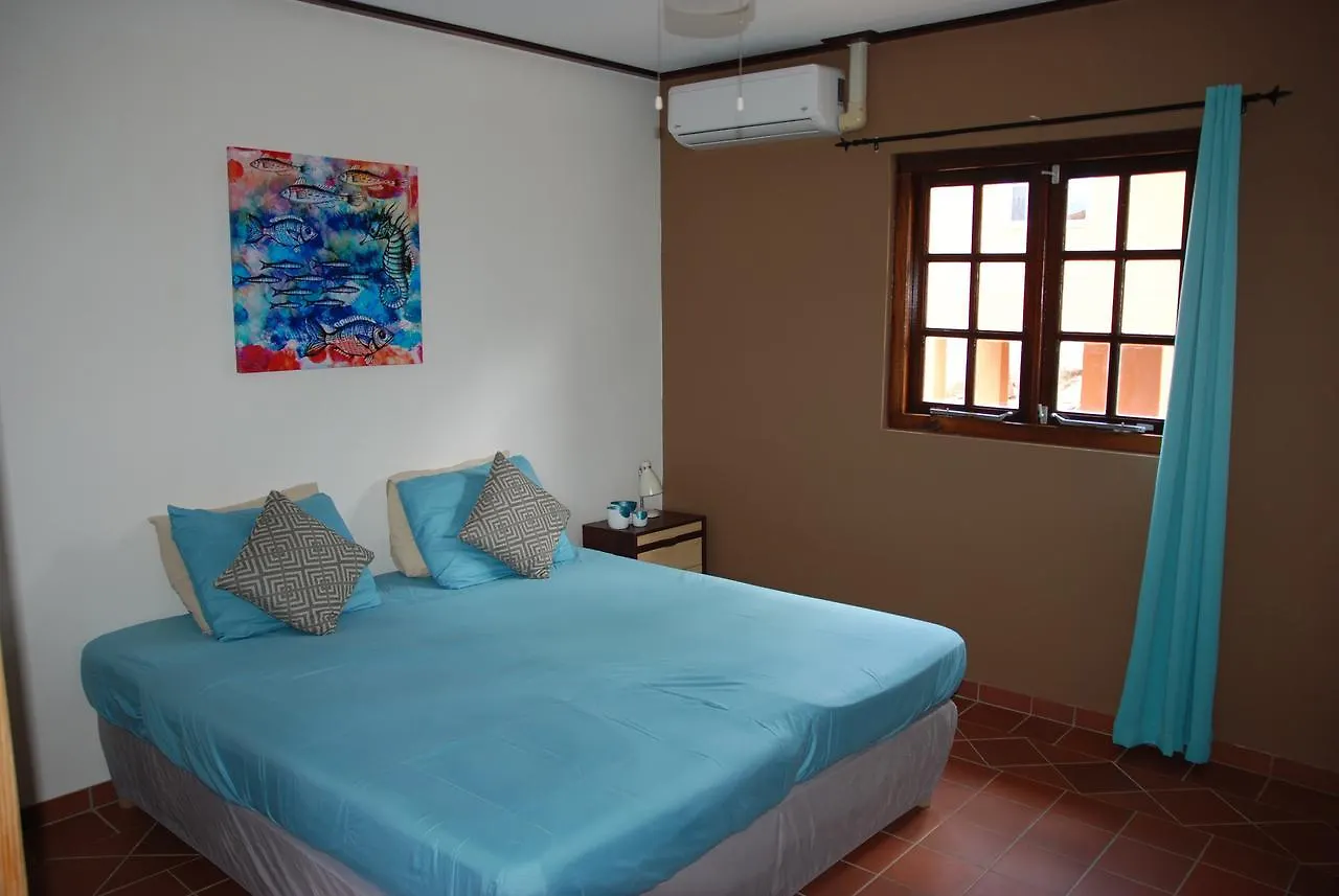 Mirador Apartments Willemstad