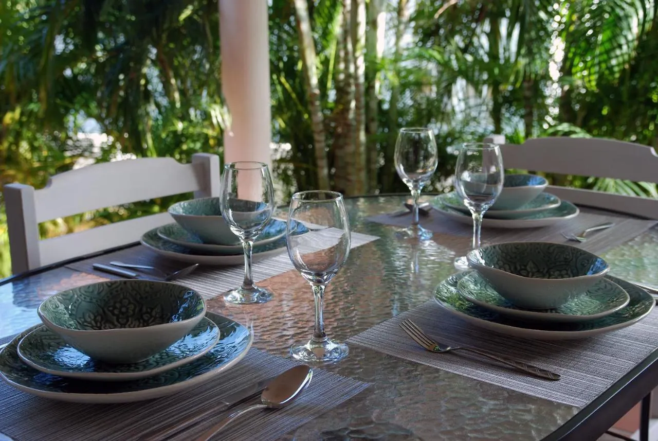 Mirador Apartments Willemstad