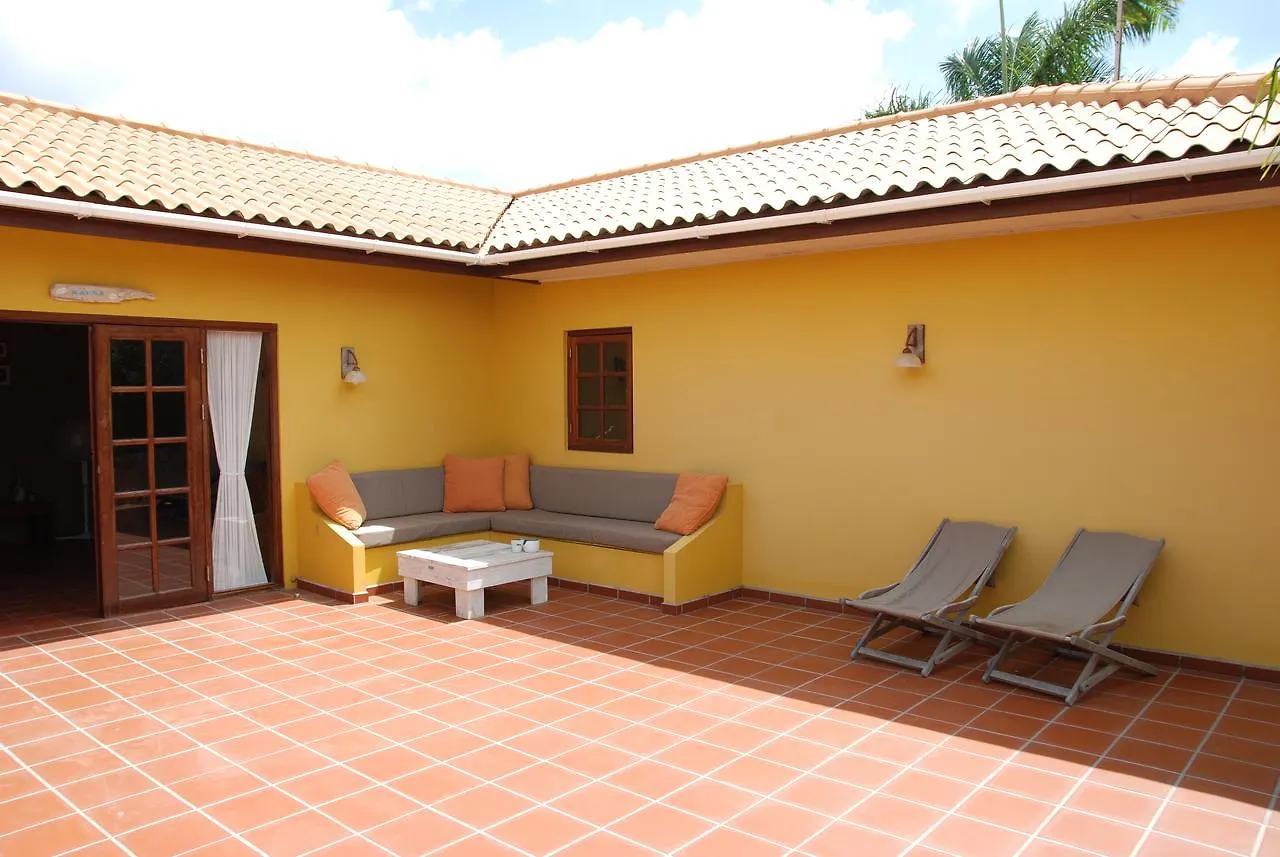 Mirador Apartments Willemstad
