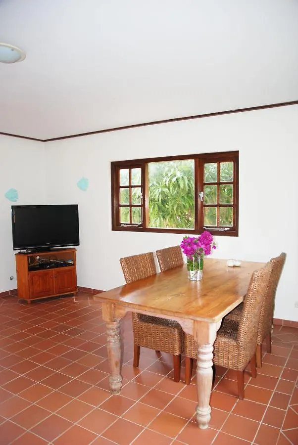 Mirador Apartments Willemstad